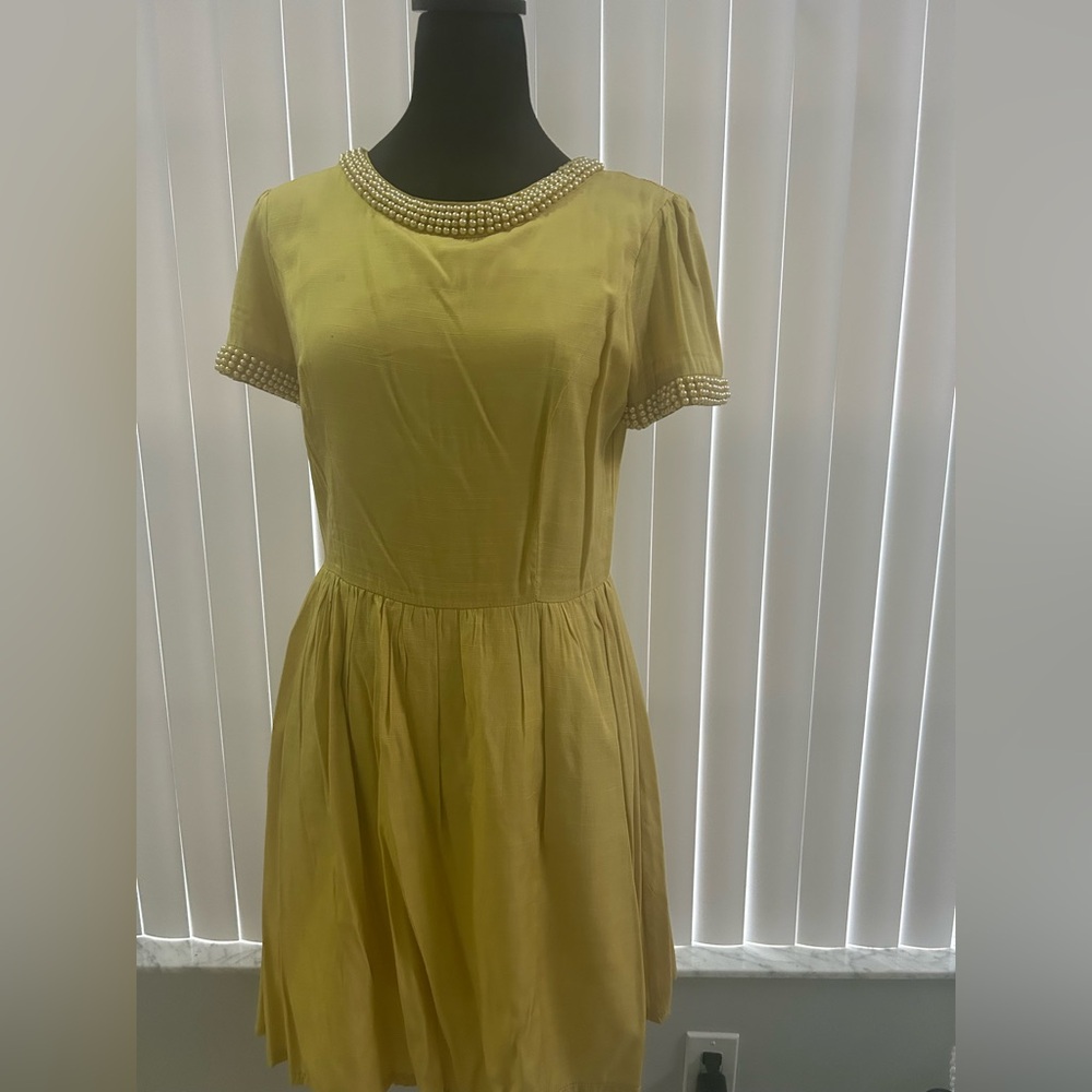 Ark & Co Yellow A-Line pearl Sleeve and neck dress  approximately knee-length